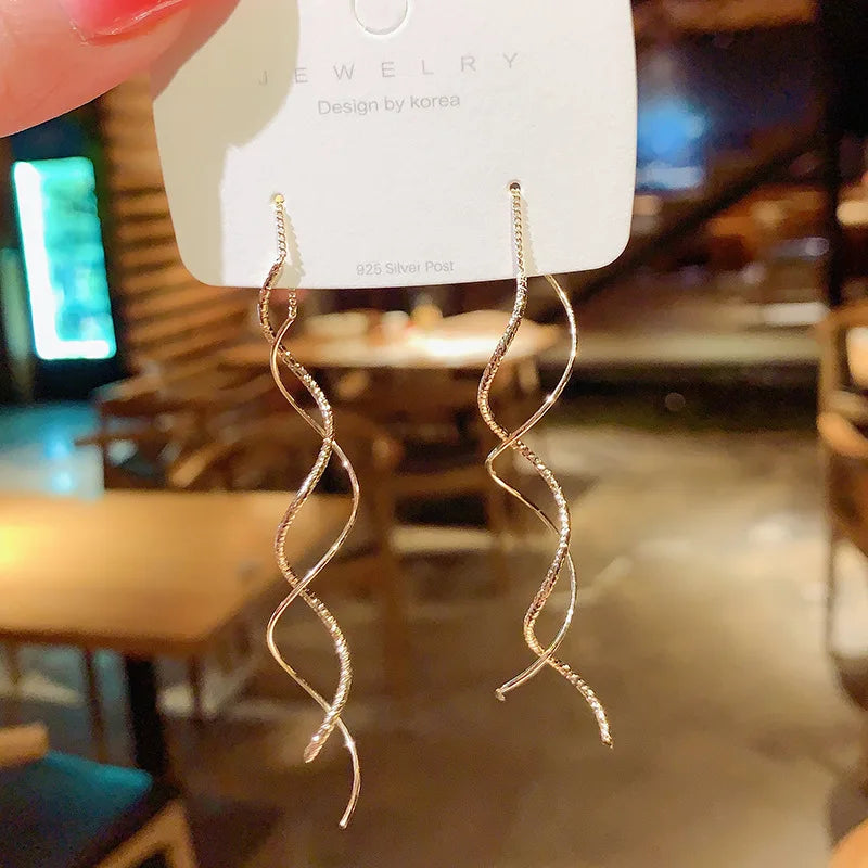 Long Spiral Ear Line Wave Drop Earrings