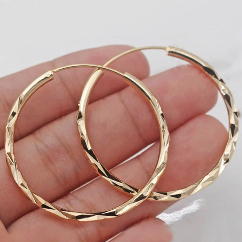 Classic Simple Hoop Earring