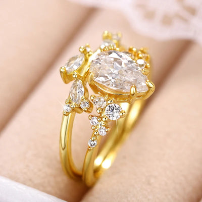 Luxury Pear Cubic Zirconia Set Rings