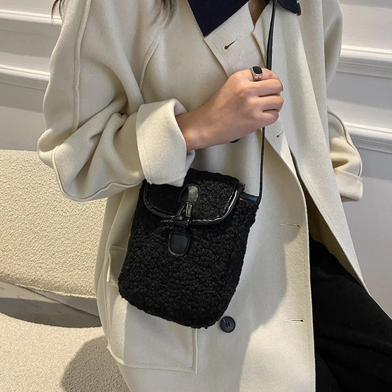 One Shoulder Crossbody Bag Small Square Bag