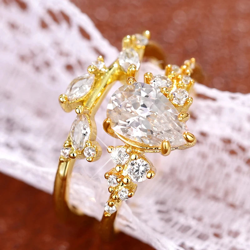 Luxury Pear Cubic Zirconia Set Rings